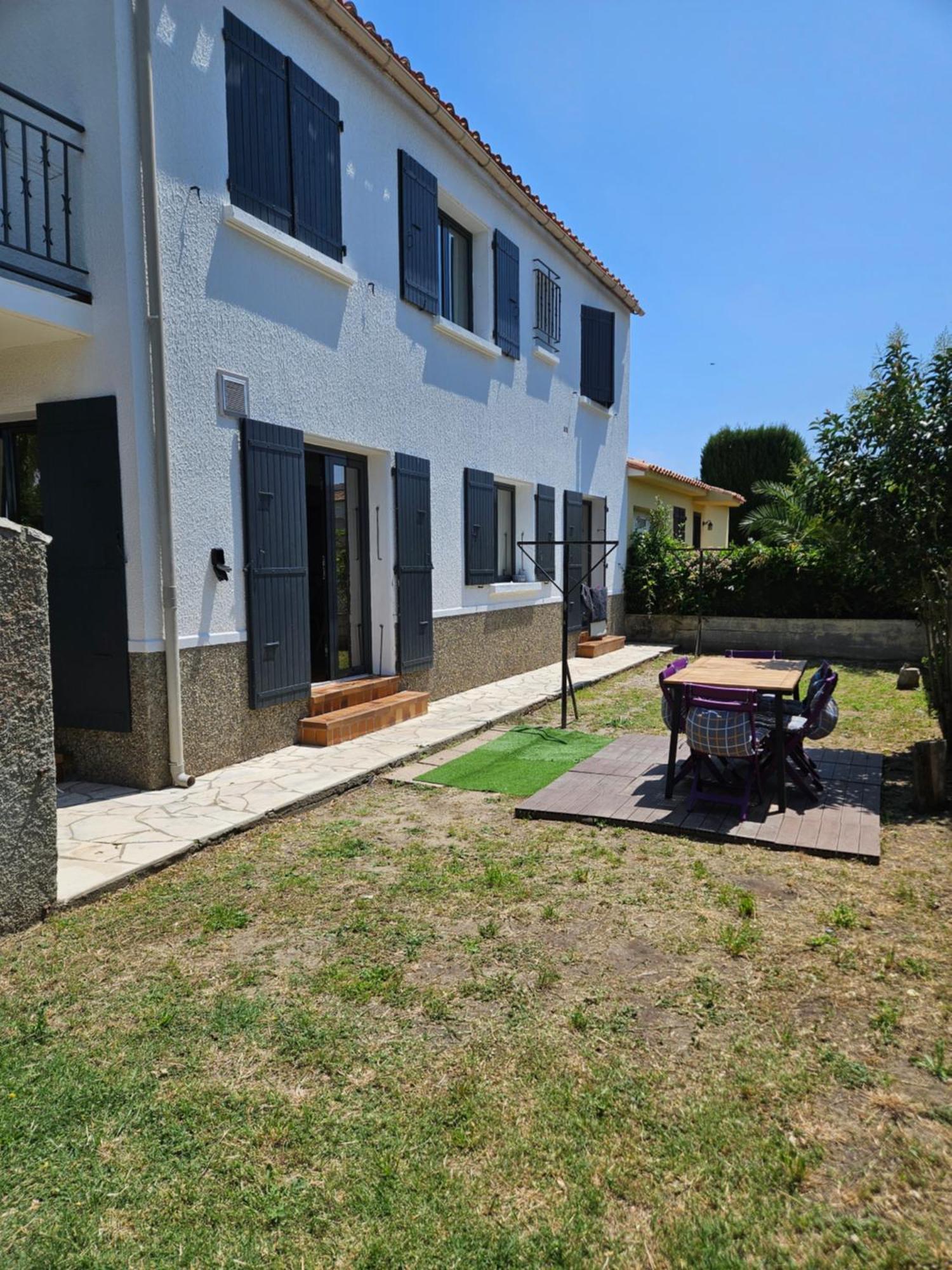 Appartement F3 Meuble Et Equipe Saint-Cyprien  Zewnętrze zdjęcie